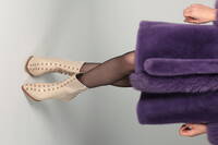 Gold zımbalı bej deri bot