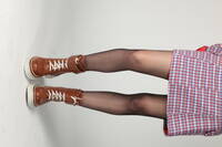 Kahverengi İpli Bot 